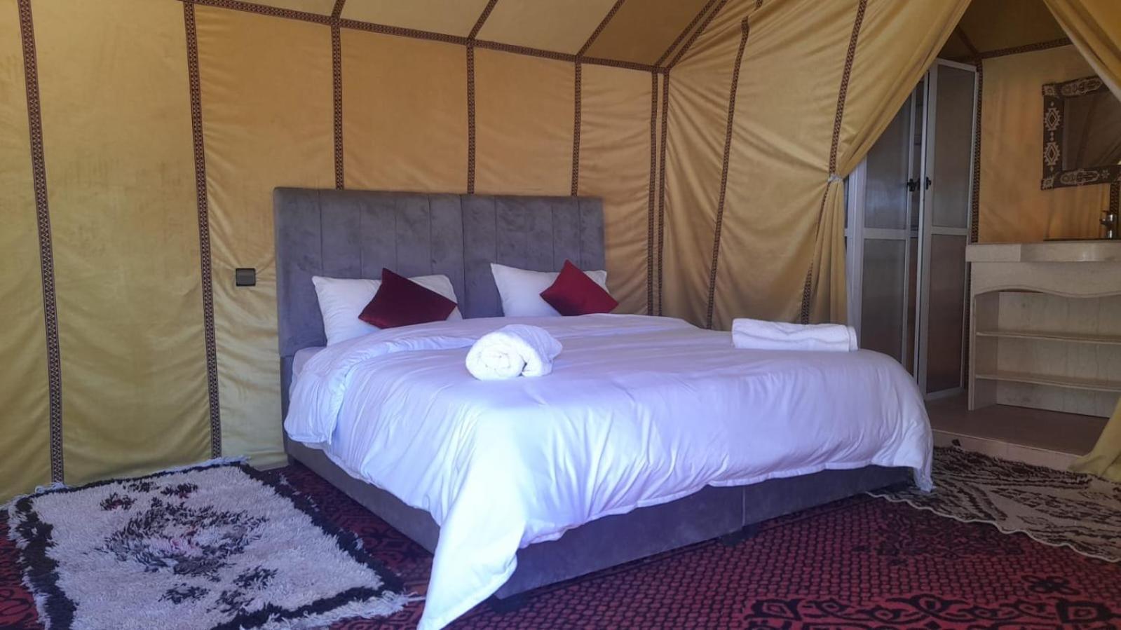 Luxury Trek Desert Camp Merzouga Zewnętrze zdjęcie